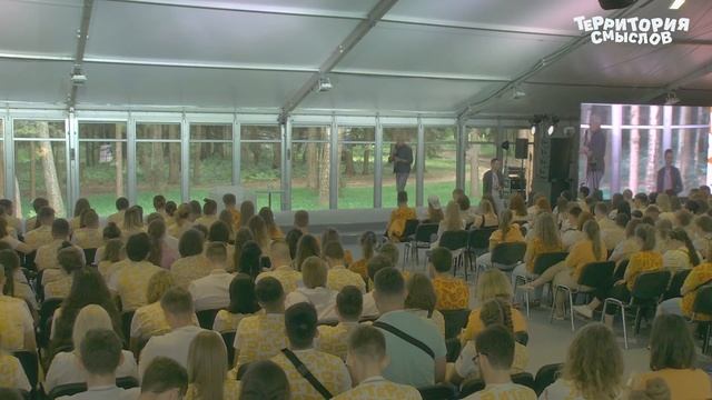 Диалог на равных с Александром Лебедевым смотреть онлайн