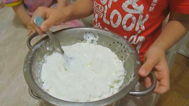 Как сделать творог дома | Самый ПРОСТОЙ способ | Delicate cottage cheese from Kefir смотреть онлайн