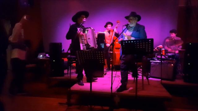 GERARDO BALESTRIERI - ALESSANDRO BRESSANELLO - BUENA VISTA VENEZIA " CLANDESTINO" смотреть онлайн
