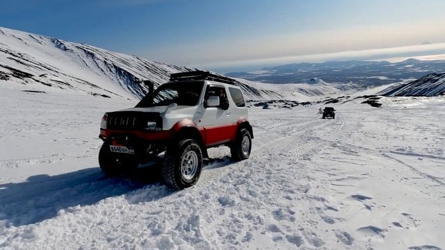 Suzuki Jimny, Авачинский вулкан, Лавовая падь, Камчатка. смотреть онлайн