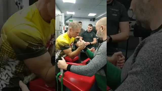 Практический семинар по армрестлингу. смотреть онлайн