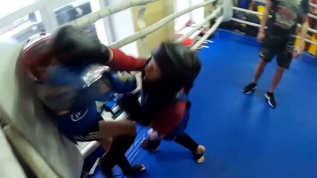 Тайский бокс. Спарринги. Fight team "Булат" смотреть онлайн