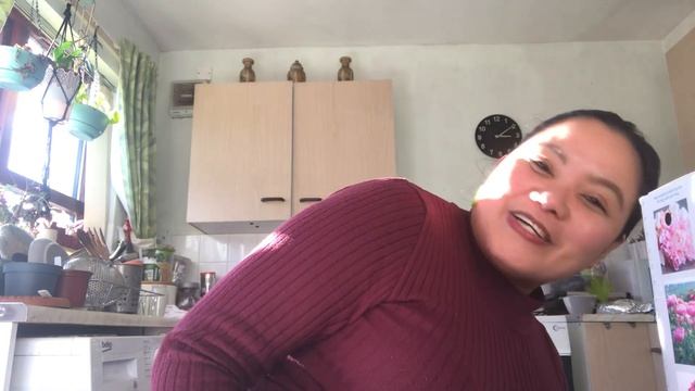 My first David Austin Rose and Nina Weibull Floribunda Rose for the Day of Hearts смотреть онлайн