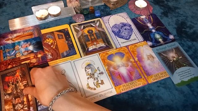 Lightworkers card reading. What to expect? смотреть онлайн