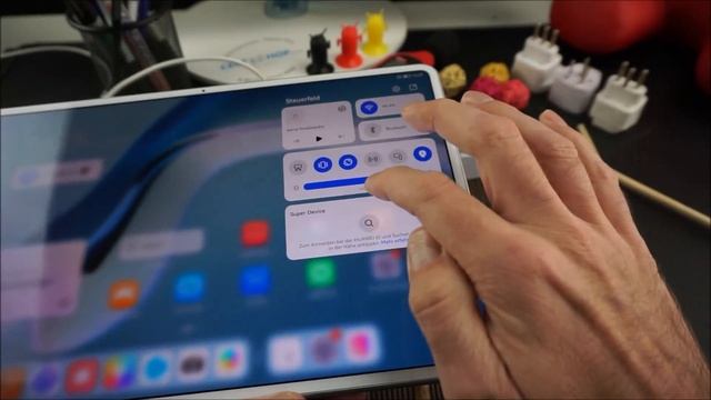 Huawei MatePad Pro 12.6 mit Harmony OS | Unboxing & Hands-On [Deutsch] смотреть онлайн