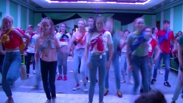 Танцевальный батл,3 отряд смотреть онлайн