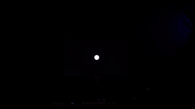 Philips Hue Play Gradient Monitor 27 Zoll + Philips Hue Gradient Lightstrip смотреть онлайн