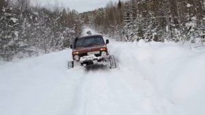 Нива на бортовых редукторах.