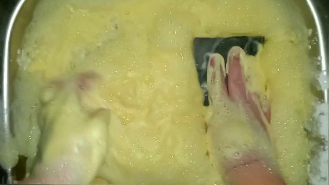 ASMR 🤍💛 /Recycled Mixture/Sponge Squeezing/#spongesuds #rinsing/Микс моющих средств/#губки