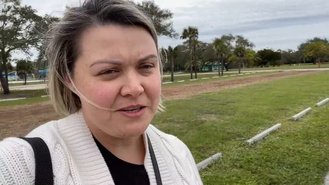 Праздничный Влог из Америки!Замерзаем в США!Холод в Майами)Приехали в парк/Базар/новый кофе/Влог СШ смотреть онлайн