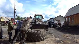 Ремонтируем колесо на тракторе К-701..mp4 смотреть онлайн