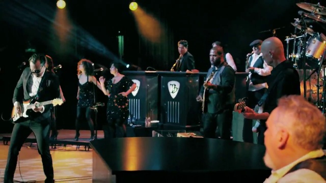 Joe Bonamassa - Live At The Greek Theatre (2016)