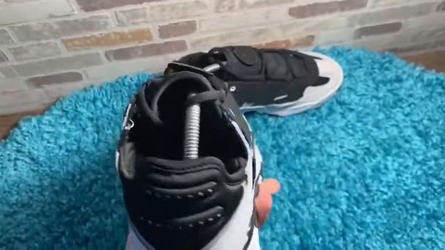 Обзор кроссовок-Adidas Niteball