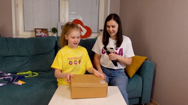 Приз от ВЛАДА А4!!! Победитель челленджа А4 БУРГЕР КИНГ! смотреть онлайн