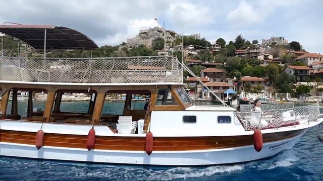KEKOVA We found the perfect location | VAN LIFE Travel Series 2021 смотреть онлайн