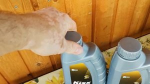 Можно ли заливать автомобильное масло в лодочный мотор?