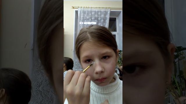 Как скрыть синяки под глазами? смотреть онлайн