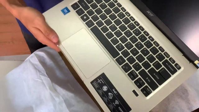 Laptop Acer Swift 1 SF114-34 (2021)439$?? смотреть онлайн