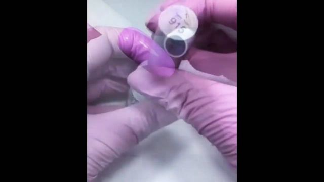 Красим фиолетовый оттенок VeraNail Top музычка в видео