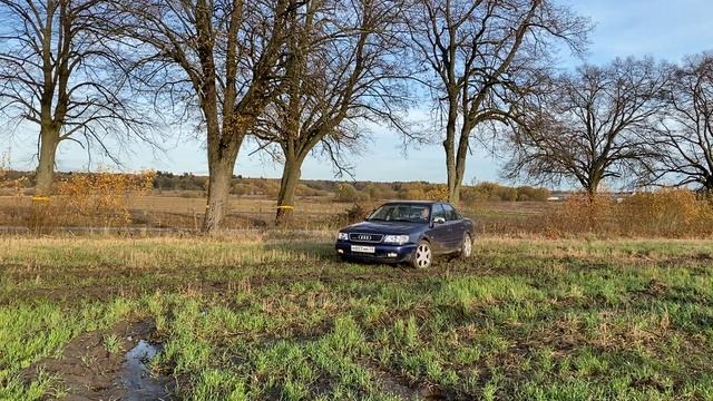 Audi C4 Quattro stuck in mud смотреть онлайн