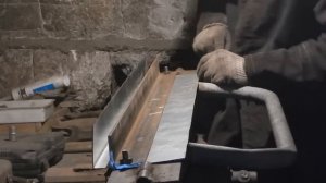 Как согнуть листовой металл , в домашних условиях