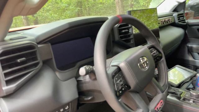 My TOP 5 DISLIKES of the NEW 2022 Toyota Tundra TRD Pro! смотреть онлайн