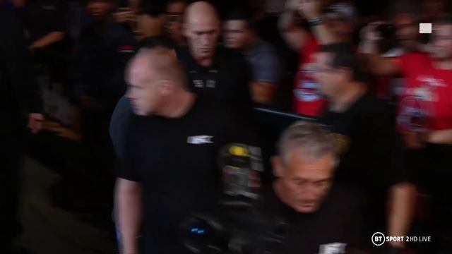 Colby Covington's EPIC Kurt Angle-style entrance! смотреть онлайн