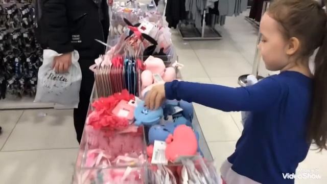 Готовимся к пижамной вечеринке смотреть онлайн