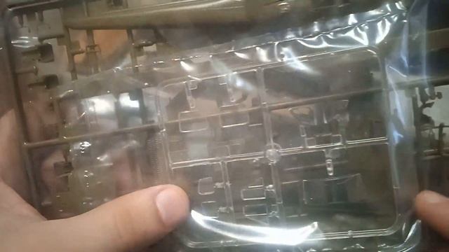 Italeri UH-1B Huey 1:72 вертолет ирокез вьетнам. Обзор модели смотреть онлайн