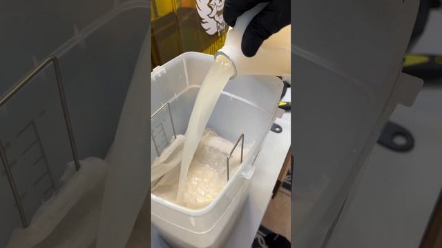 How to recycle and clean 3d printing isopropyl alcohol with Brita Filter смотреть онлайн