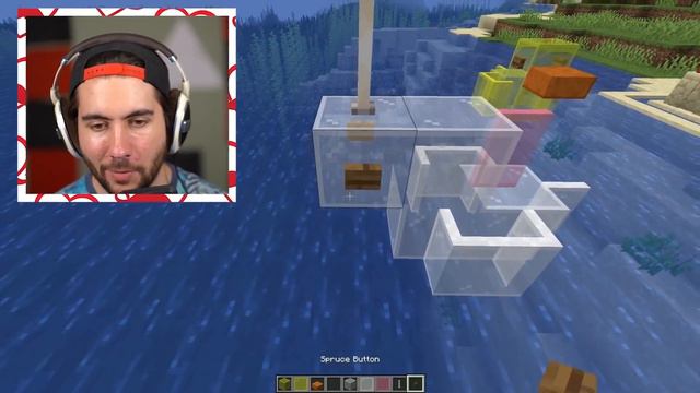 Testing Minecraft SUMMER Build Hacks To See How Good They Are смотреть онлайн