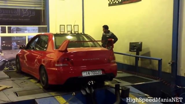 Mitsubishi EVO VII - AMAZING DYNO FLAMES!! смотреть онлайн