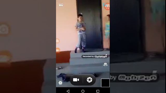 Лизи против гумангозавр смотреть онлайн