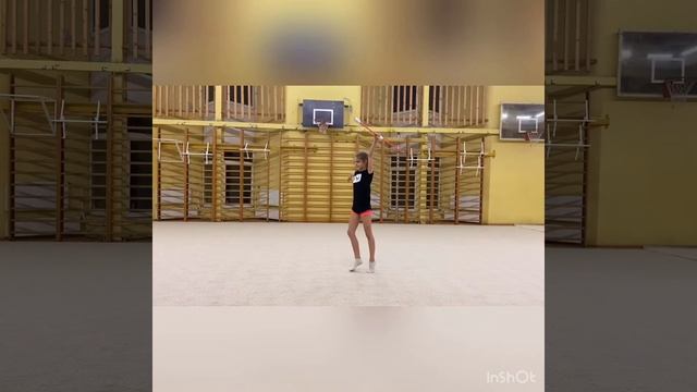 Простые мастерства (AD) с булавами. Художественная гимнастика. смотреть онлайн