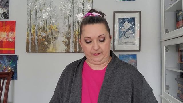 ESSENTIAL TAROT REVIEW смотреть онлайн
