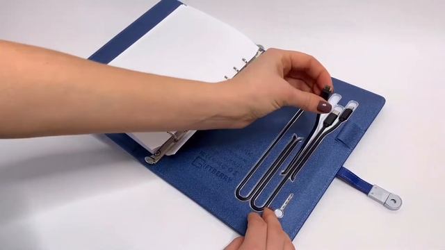 Ежедневник с зарядным устройством SMART (синий) смотреть онлайн