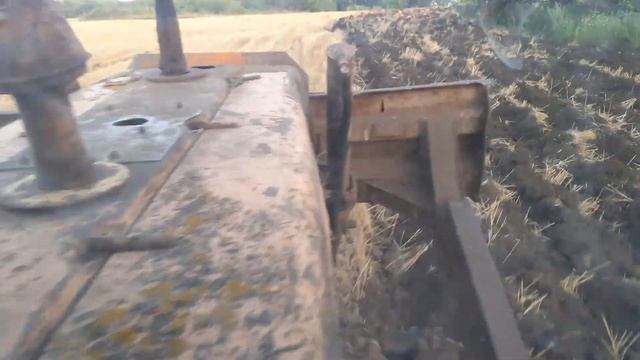 ДТ 75 тяжелая пахота и поломка бортовой. смотреть онлайн