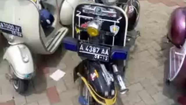 11th IKATAN SCOOTER CILEGON ISC VESPA ANTIK 2007 смотреть онлайн