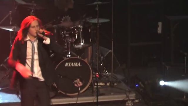 Season - Hello, It's Me (Live at Valve) смотреть онлайн