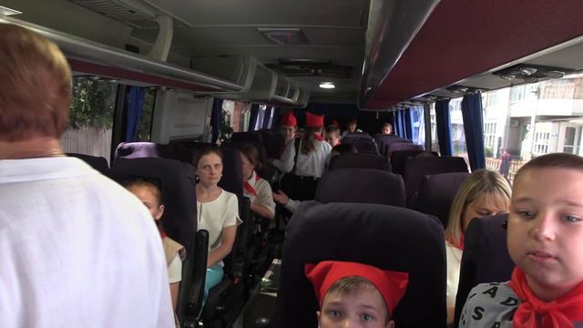 Пионеры Саратовской области, объединяйтесь! смотреть онлайн