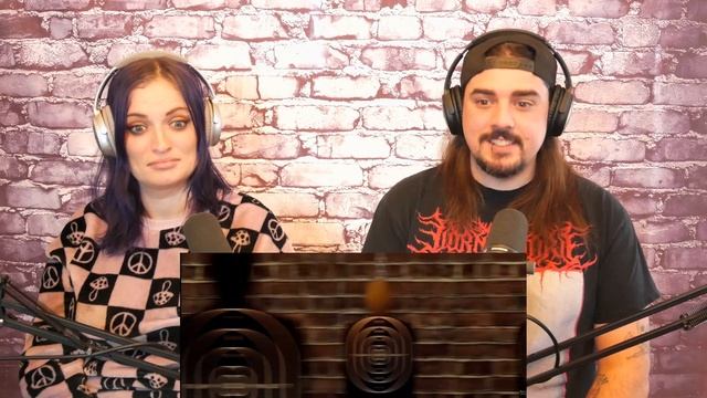 To The Grave - Red Dot Sight (React/Review) смотреть онлайн