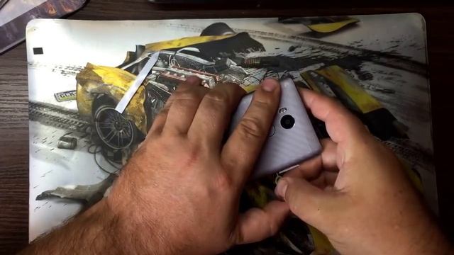 Как вытащить застрявший лоток Сим карты