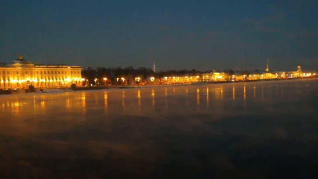 Санкт-Петербург. Нева. Вид на Академию Художеств смотреть онлайн