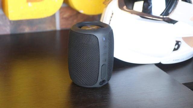 Тест звучания Creative Muvo Play смотреть онлайн