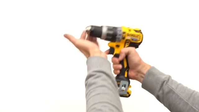 Дрель аккумуляторная ударная DCD796D2 QW LP01 от DEWALT