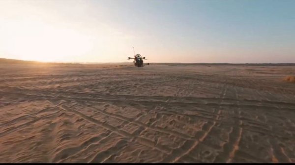 Jetson One - пилотируемый одноместный квадрокоптер. Цена $92 000. Made in Sweden.