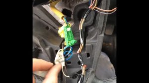 Opel Corsa D Не работает обогрев руля. Решил на половину