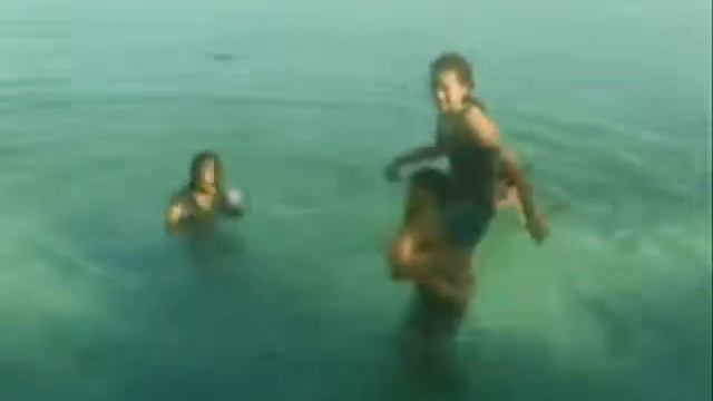 Laid Back-Sunshine Reggae(summer treat with sisters & bro) смотреть онлайн