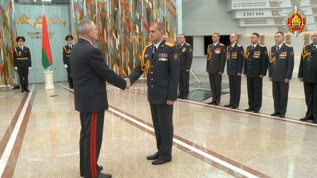 Вручение погон полковника смотреть онлайн