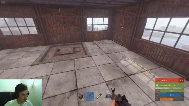 RUST [83] ЗАРЕЙДИЛ ДОМ РАКЕТАМИ ЧЕРЕЗ ОКНО! смотреть онлайн